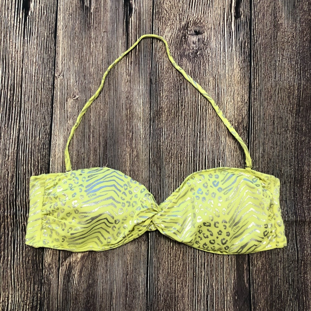 NWOT VS Bikini Top 👙